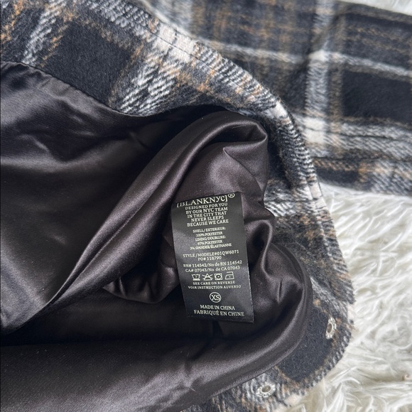 Blank NYC Plaid Shacket Size XS - Picture 4 of 4